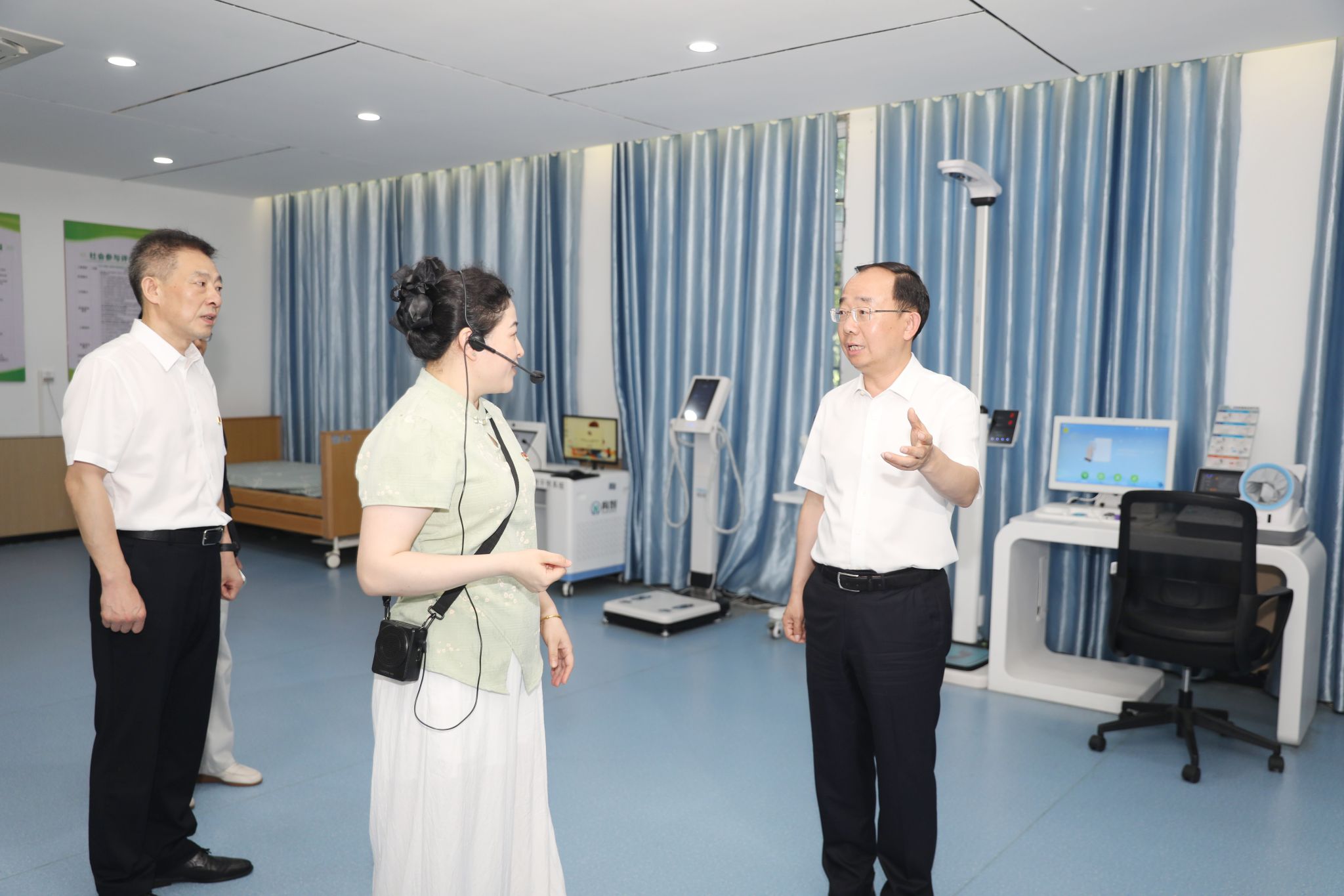 孟景伟赴安庆医药高等专科学校开展专题调研
